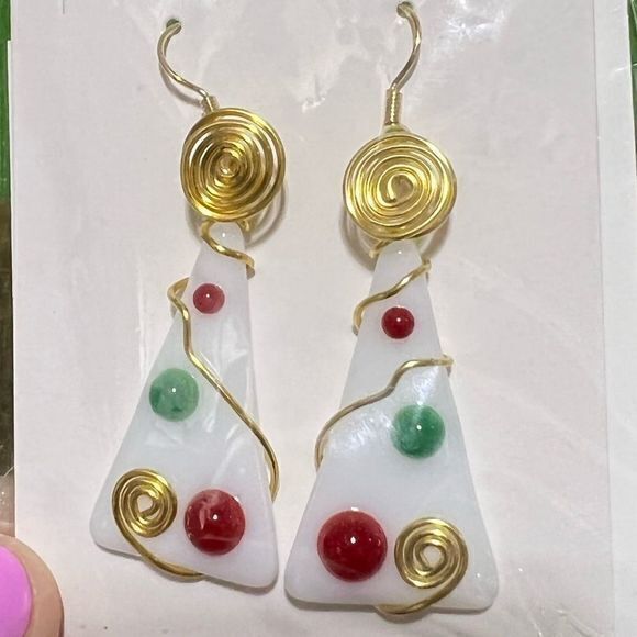 Jennifer Benson Glass Art Christmas Tree Earrings Jewelry OS Gold/White NWT‎ - Picture 1 of 3